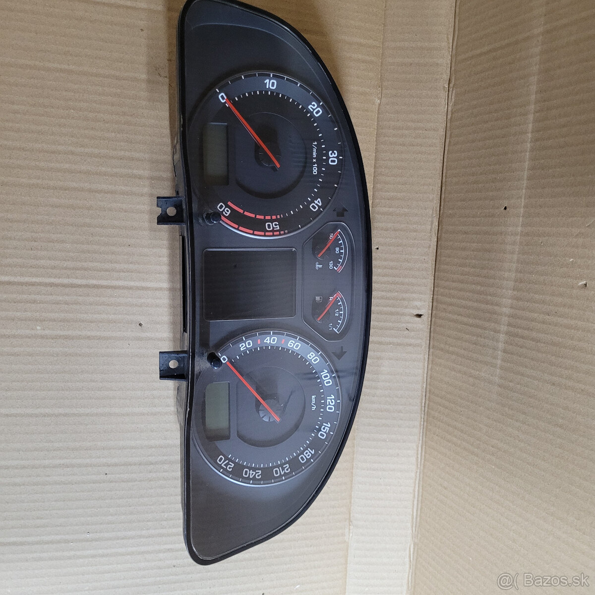 Budiky Skoda Superb 1 - 2