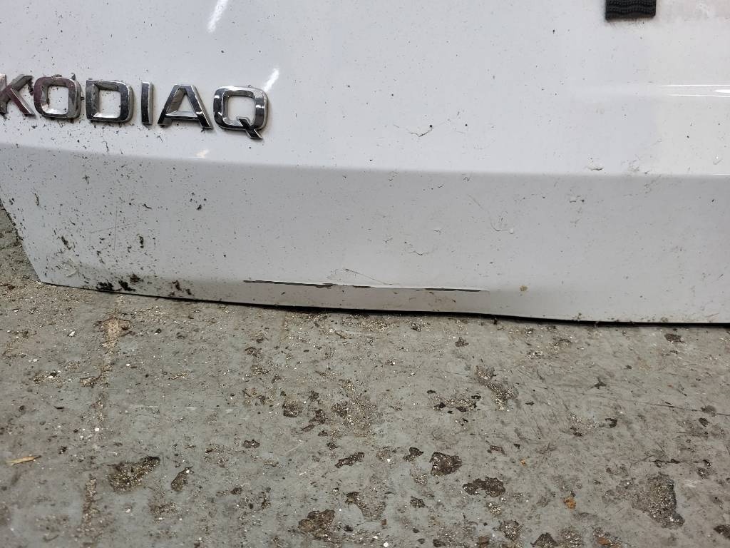Skoda kodiaq kufrove dvere - 2