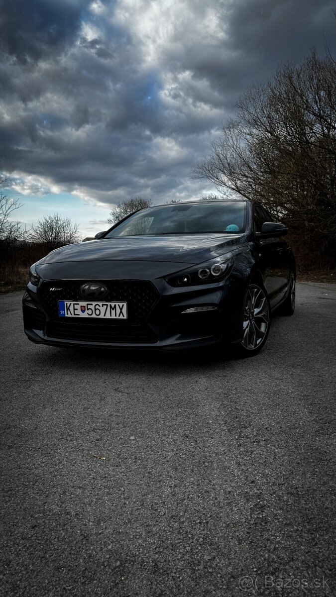 Predám Hyundai i30 FastBack N-Line 1.4 Tgdi - 2