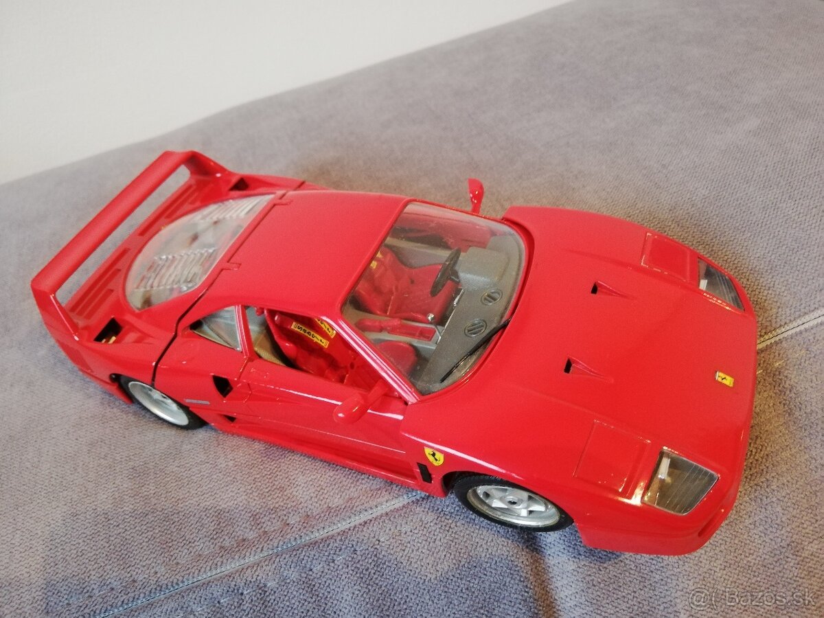 1:18 FERRARI F40 bburago - 2