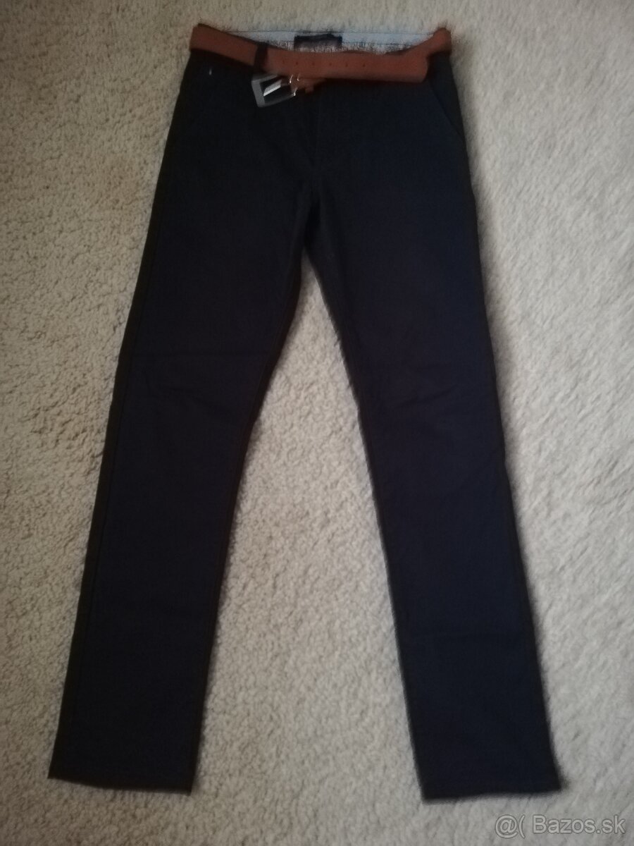 Tmavomodré nohavice - 2