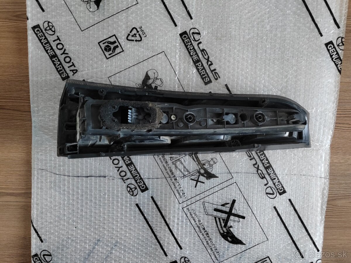 Opel Meriva I zadné svetlo - 2