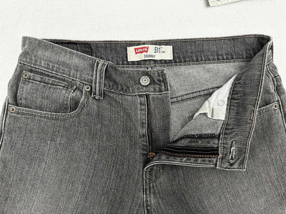 Pánske džínsy - skinny LEVIS 511 - veľkosť 31/32 - 2