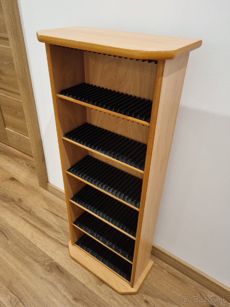 Predám stojan na CD/DVD - 2