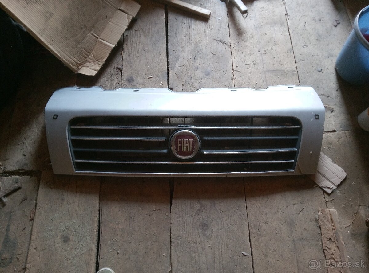 Predná maska chladiča - 2