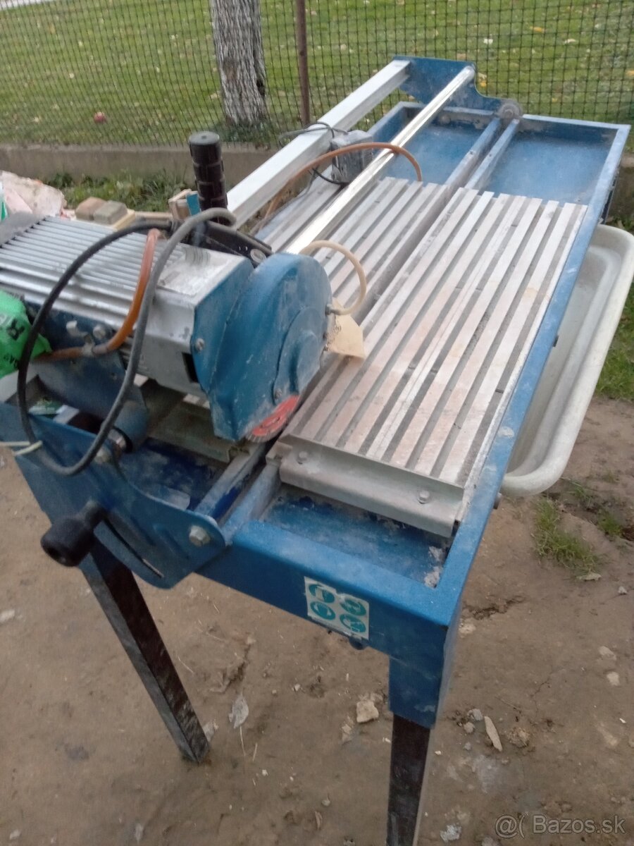 Rezačka na obklad aj dlažbu - 2