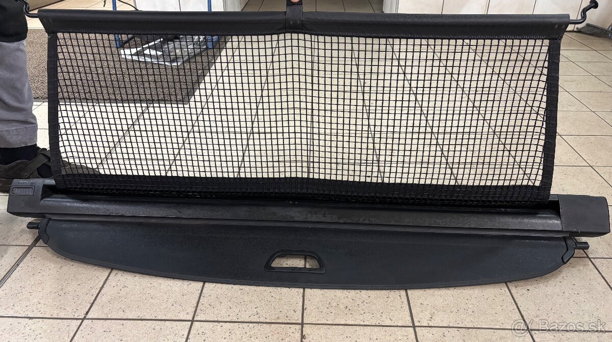 Roleta / plato kufra - Mercedes E Combi - 2