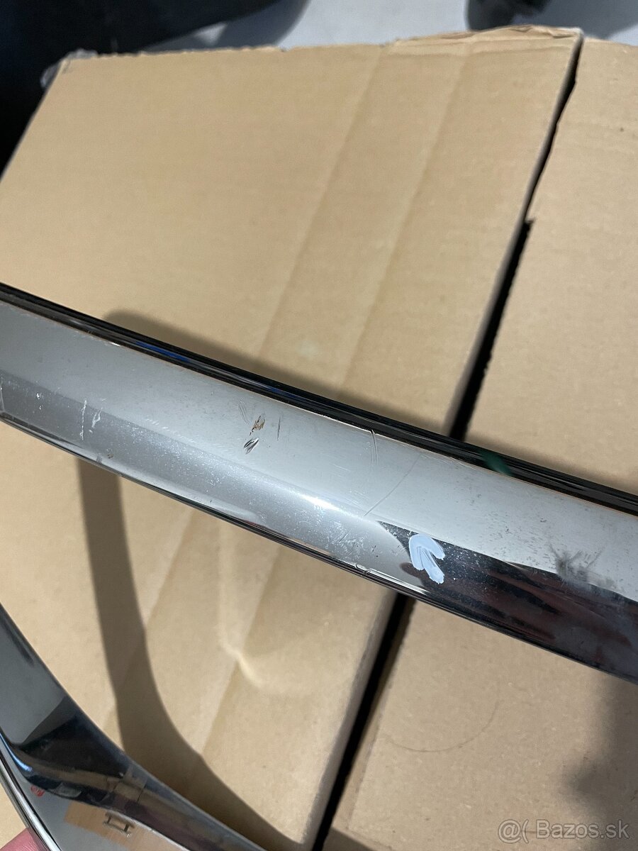 Chrómová lišta Peugeot 308 T9 lift - 2