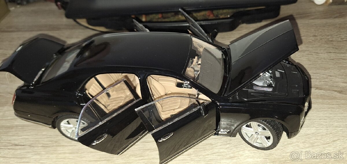Model BENTLEY MULSANNE v mierke 1/18 - 2