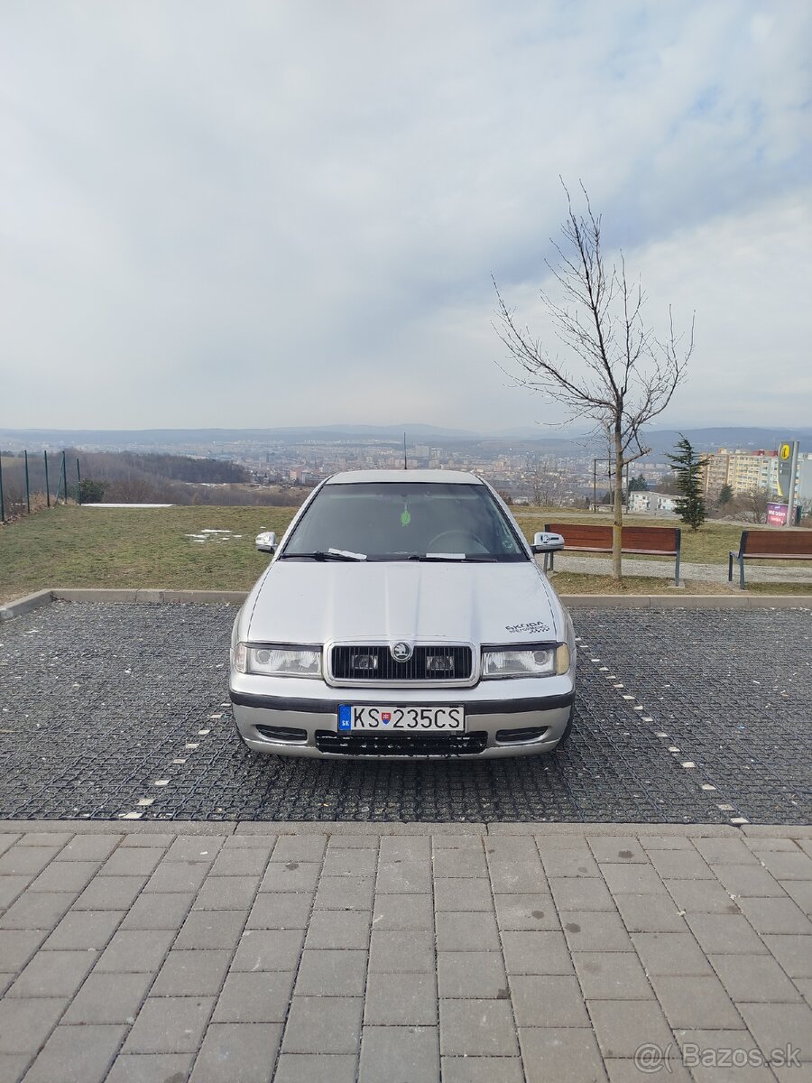 Škoda Octavia - 2