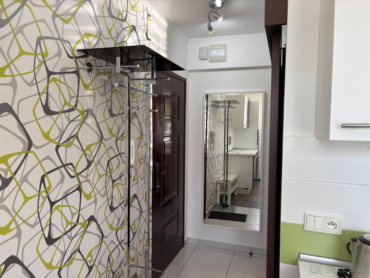 1 izbový byt, prenájom - 2