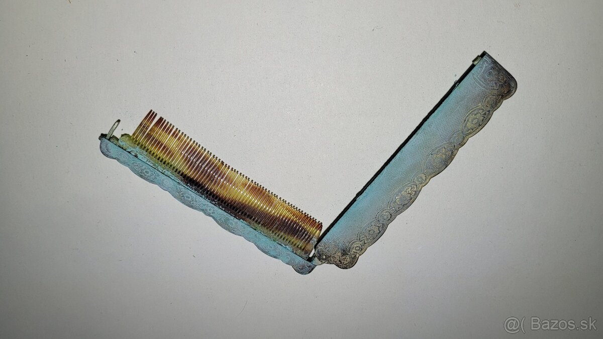 Starozitny skladaci strieborny hreben - 2