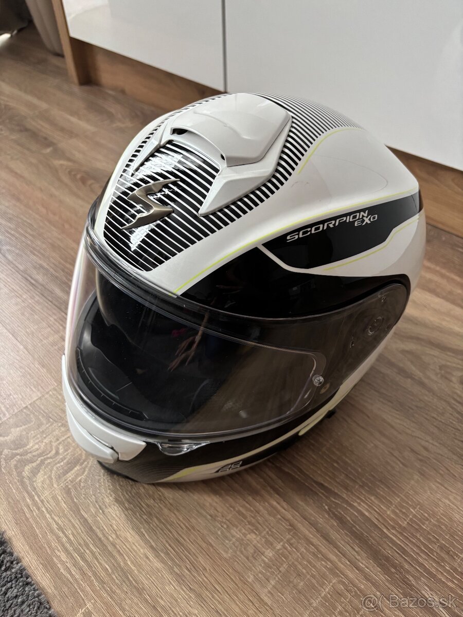 Prilba na motorku - 2