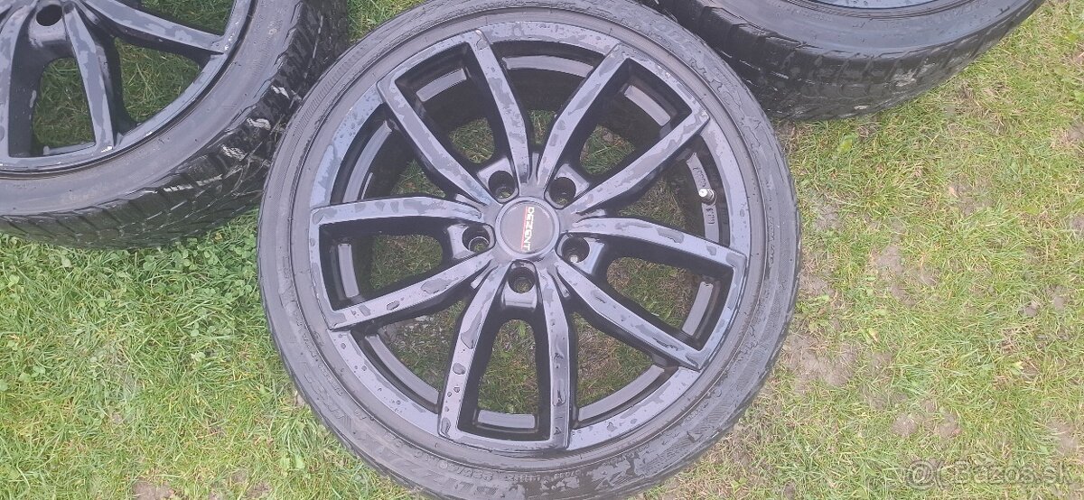 Zimna sada Dezent 5x120 225/40 R18 - 2