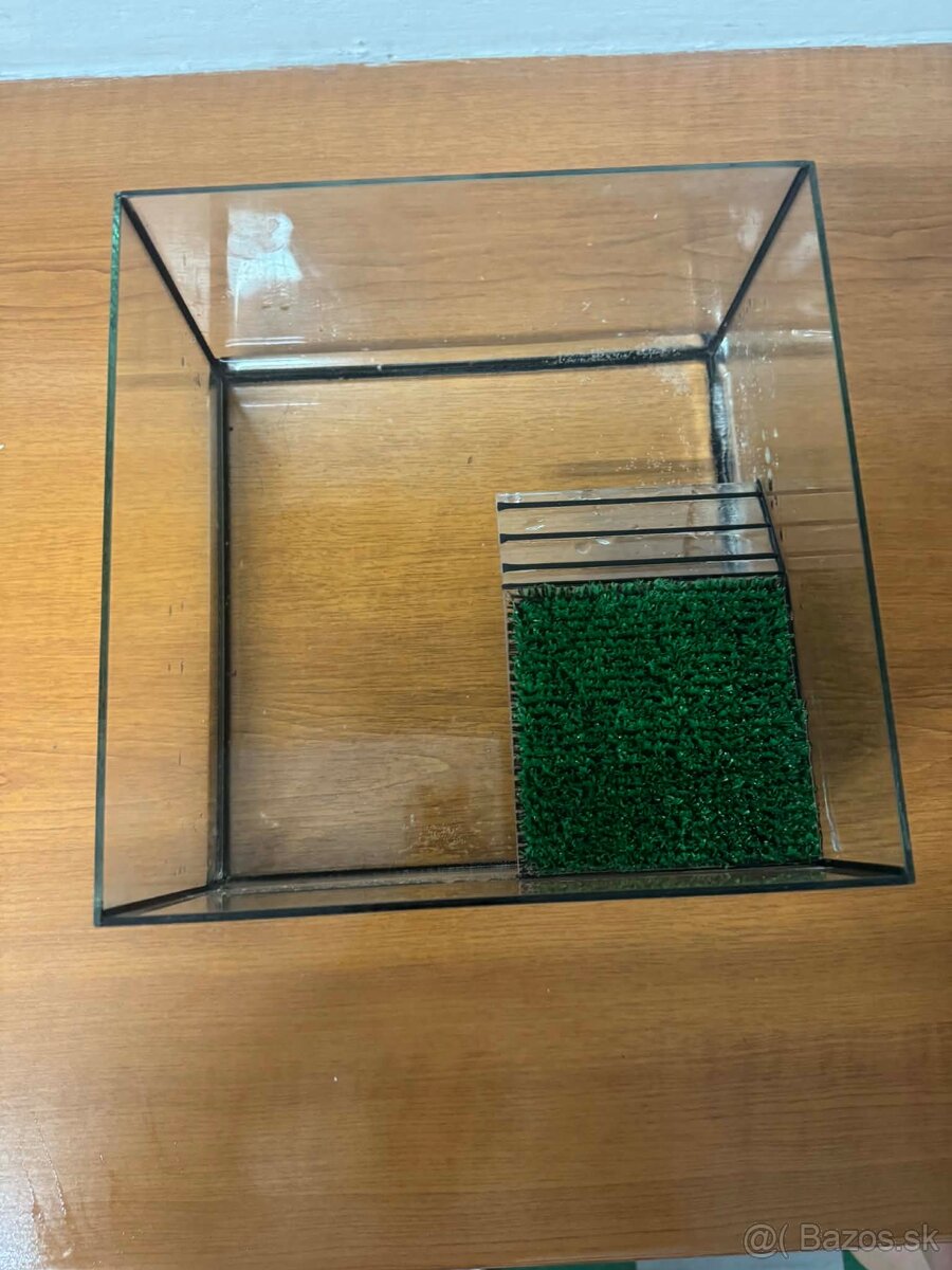 Akvarium pre korytnačku - 2