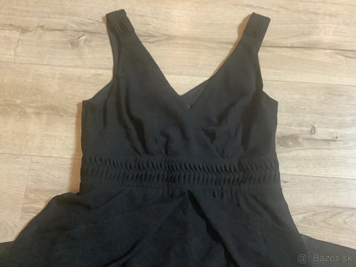 Čierne šaty - 2