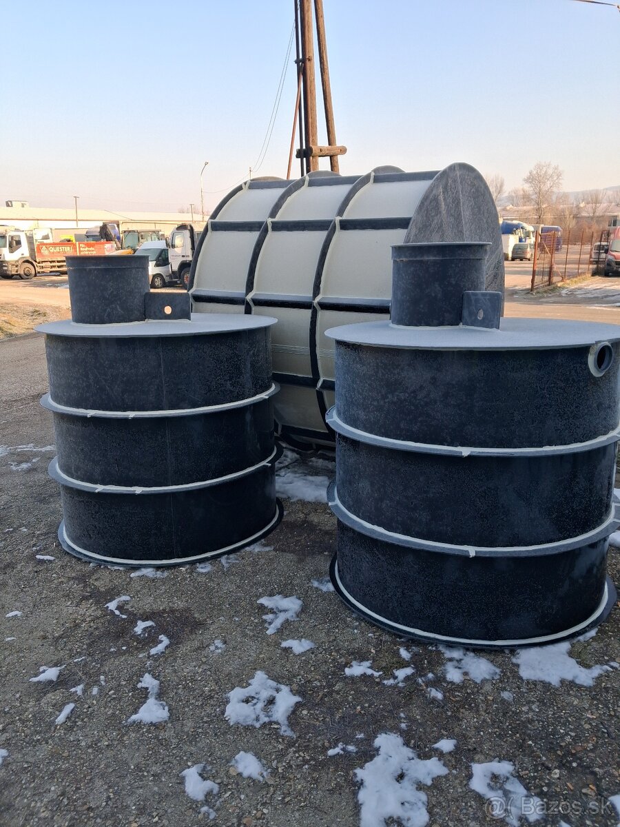Predám samonosnú žumpu s objemom 10m³ - 2