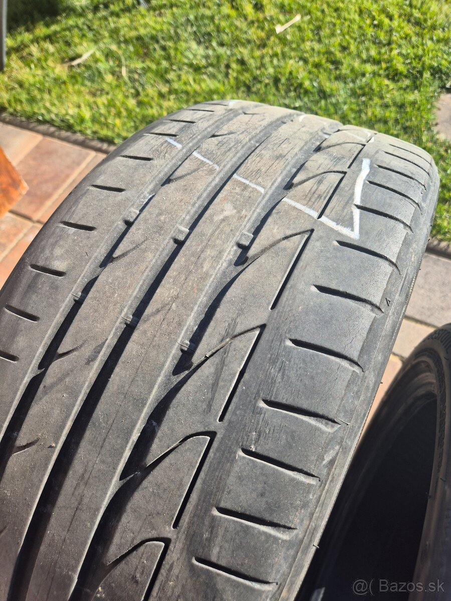 Bridgestone 245/40 r19 letné pneu - 2