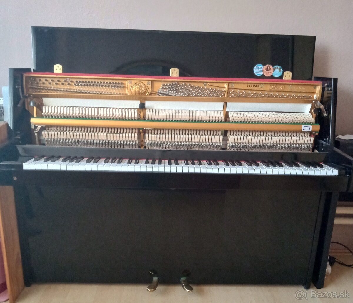 Predám piano Royale - 2