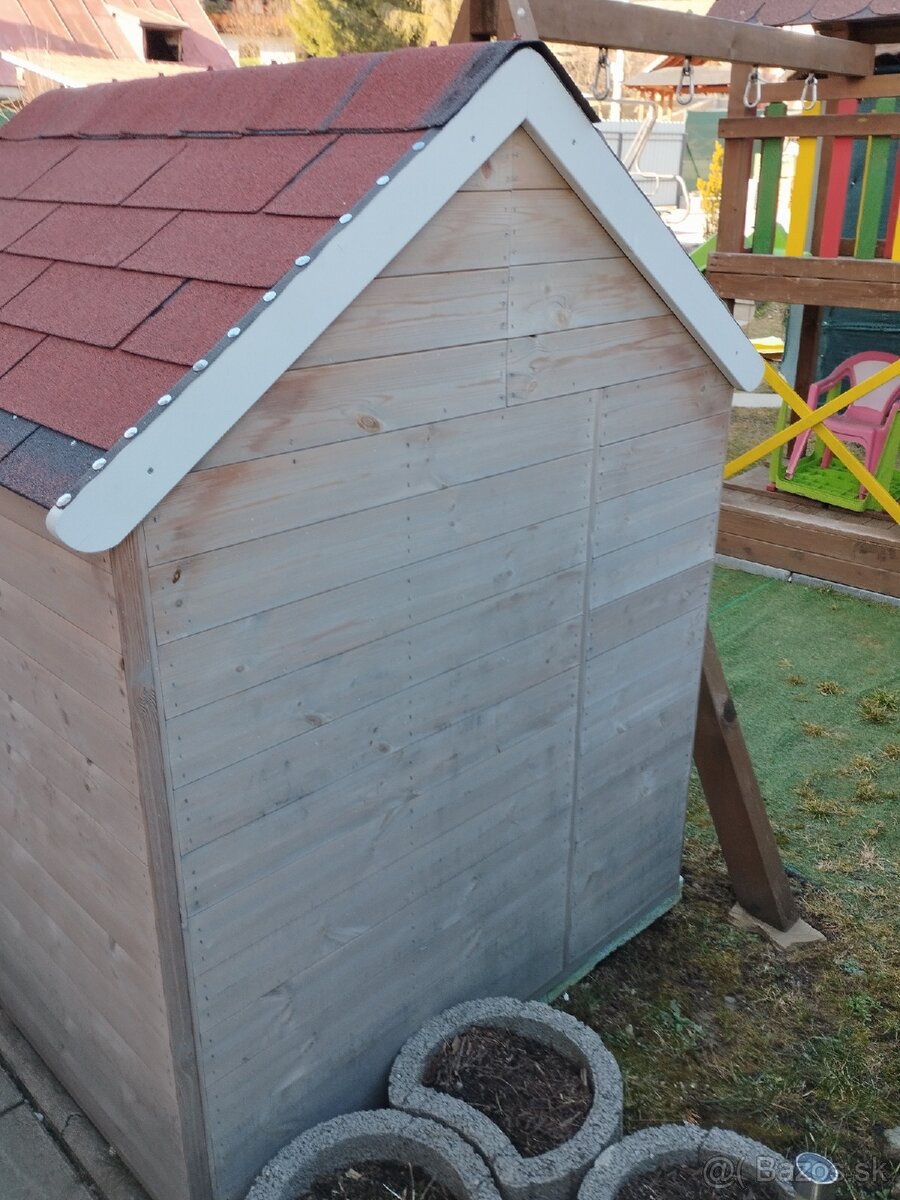 Decky záhradný domcek - 2