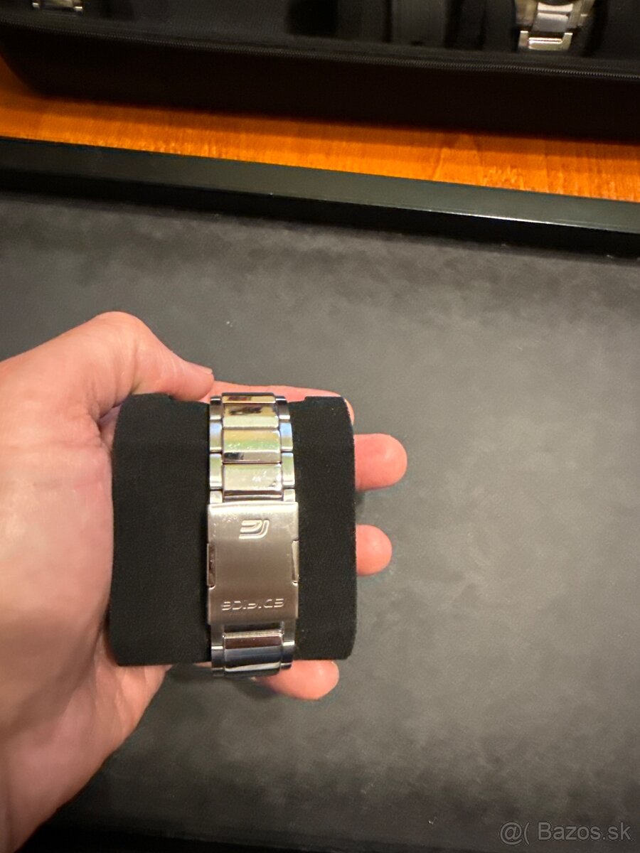 Hodinky Casio EDIFICE Model:EQB-800 - 2