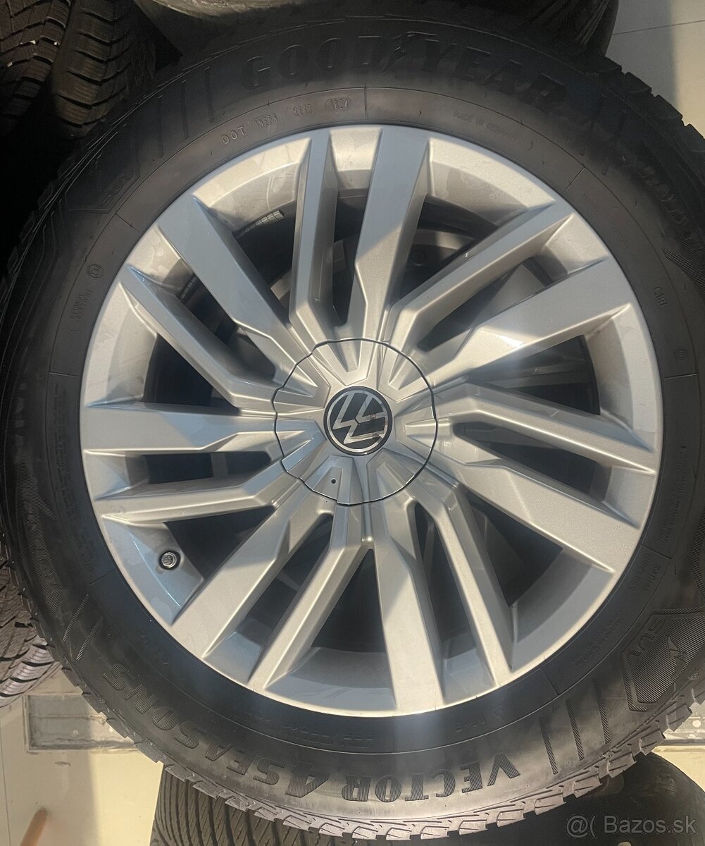 VW TOUAREG 255/55 R19 Originál elektróny - 2