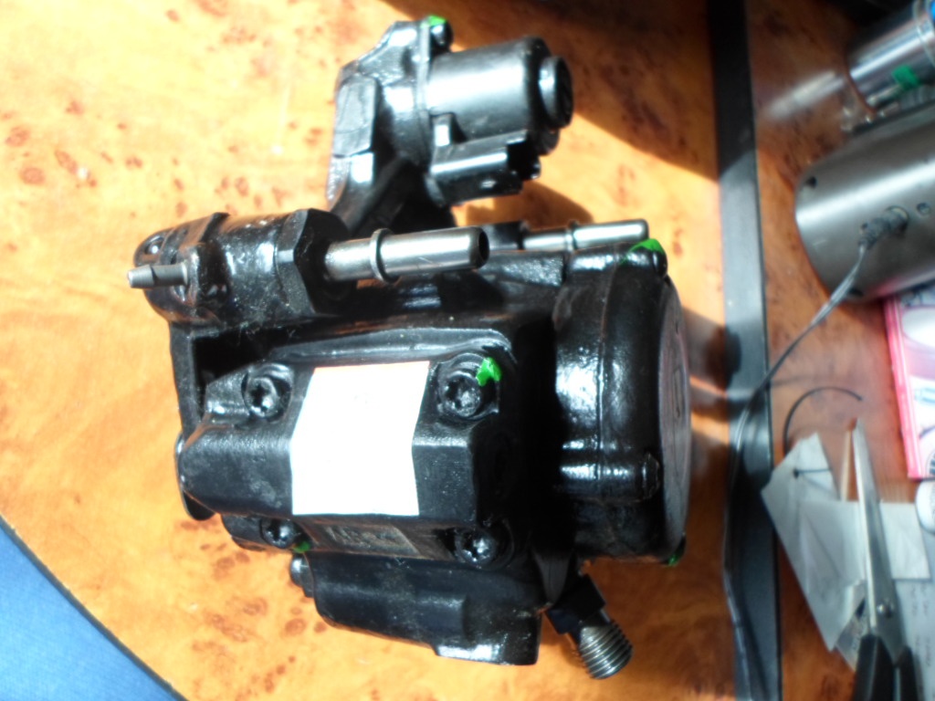 Predám čerpadlo po GO Delphi na Peugeot 508 ,407 2,0 HDI - 2