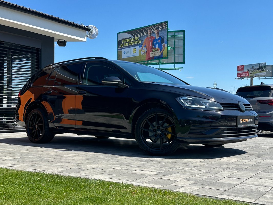 Volkswagen Golf Variant SOUND 2.0 TDi DSG - 2