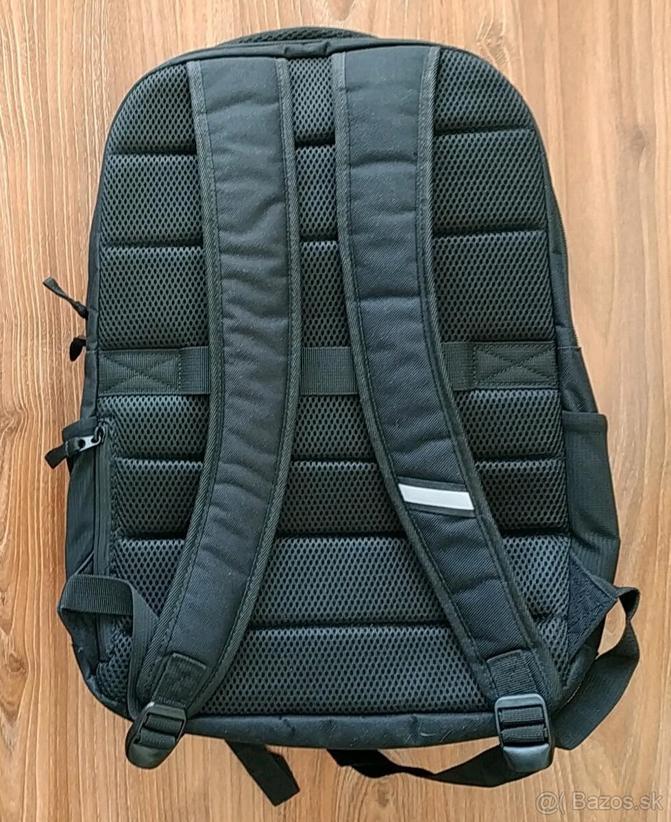 🚨 Nový 🚨 17.3" Batoh HP Renew Business 500S6AA - 2