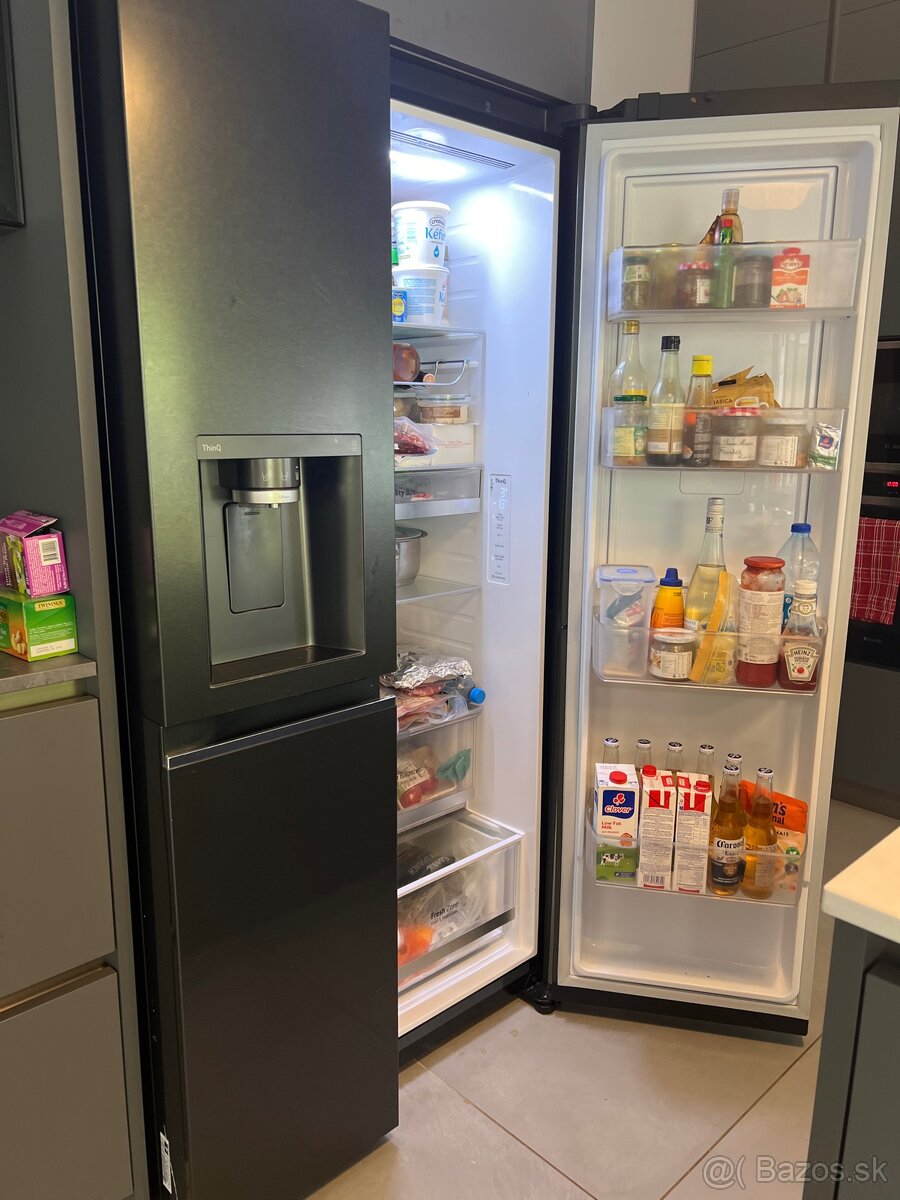 Americká chladnička LG - 2