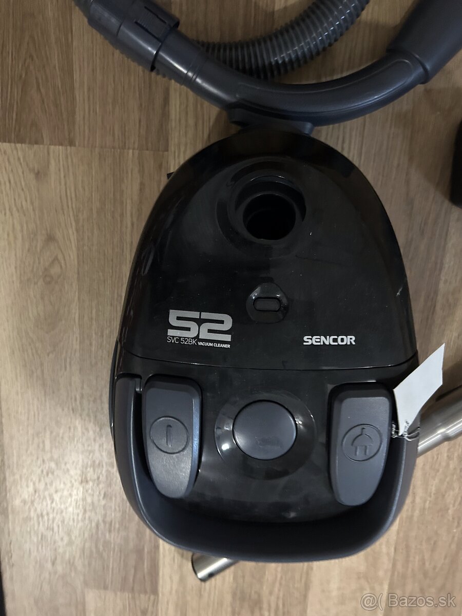 Vysávač Sencor - 2