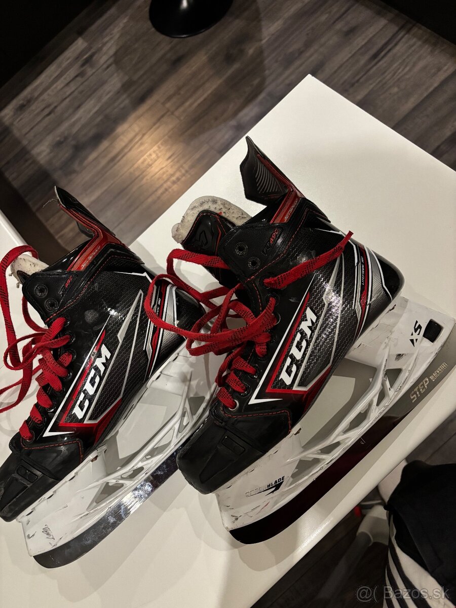 CCM korčule FT490 - 2