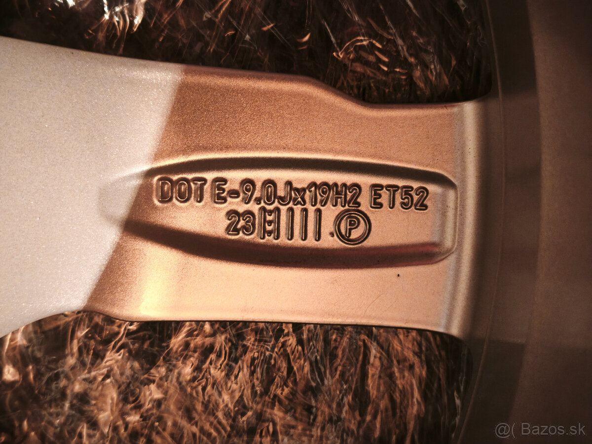 NOVÁ SADA DISKOV - Audi TT (8S) - 19" alu - 2