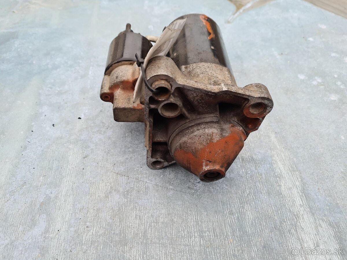 Štartér Renault Clio II - 2