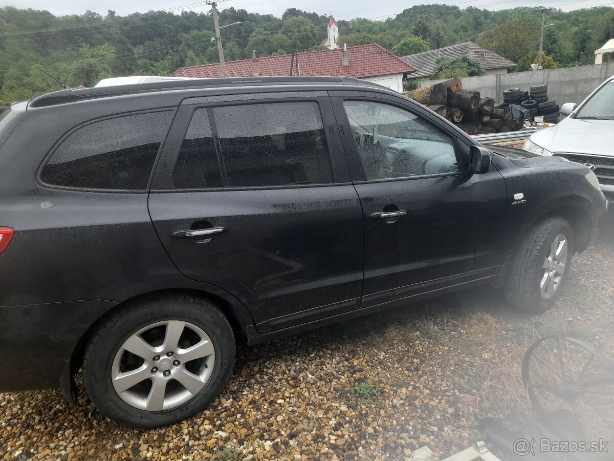 Hyundai Santa Fe - 2
