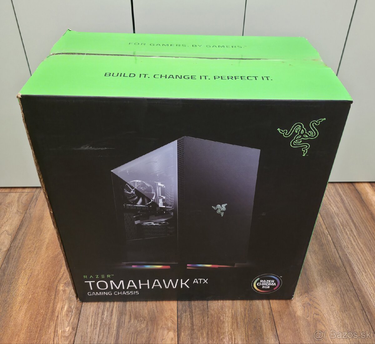 Razer Tomahawk ATX - 2