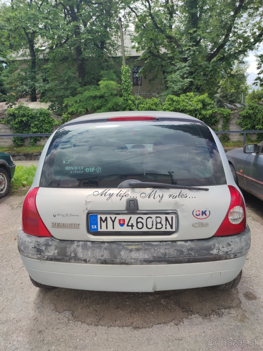 Renault Clio - 2