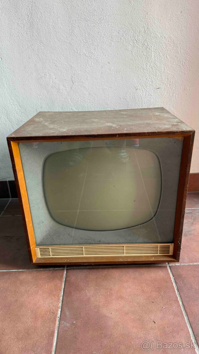 Starožitné rádiá a TV - 2