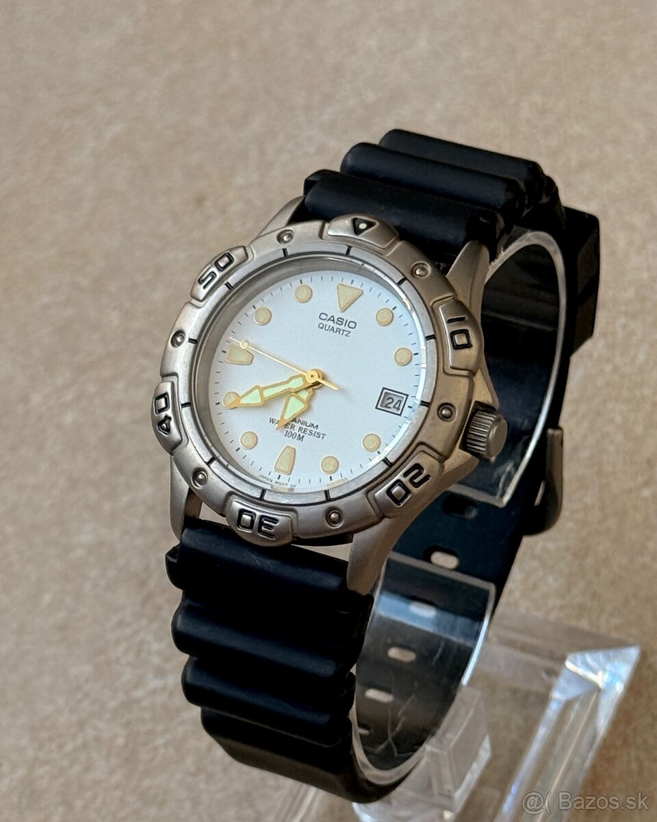 Casio - 2