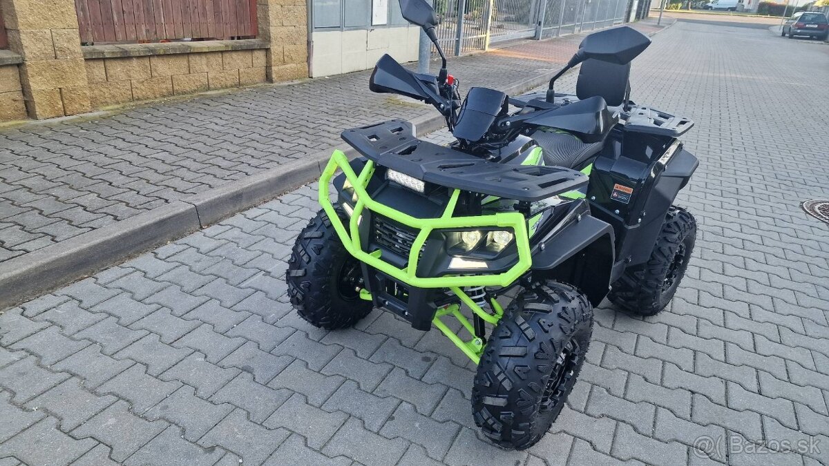 Dětská čtyřtaktní čtyřkolka RockRider 125ccm zelena