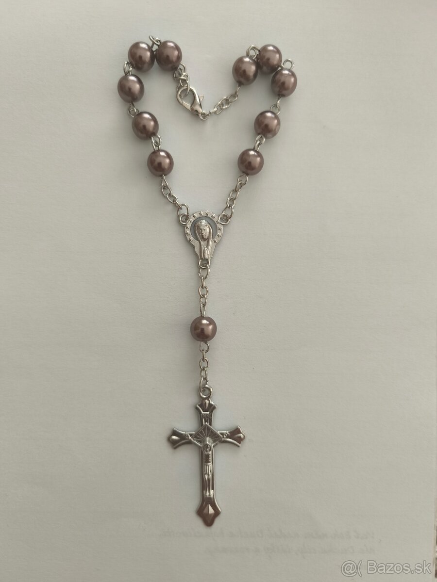 Ruženec na zapínanie (napr. do auta) - hnedý - 2