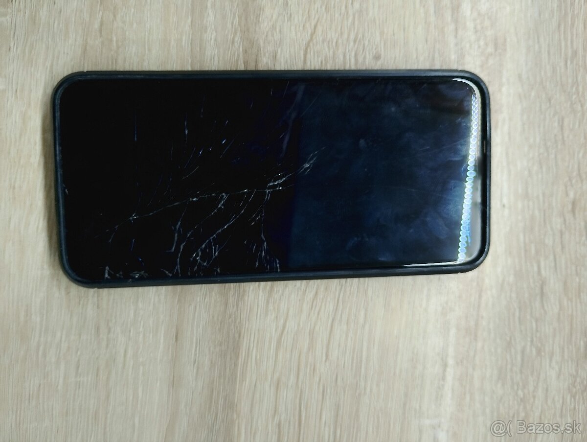 Motorola e6 plus - 2