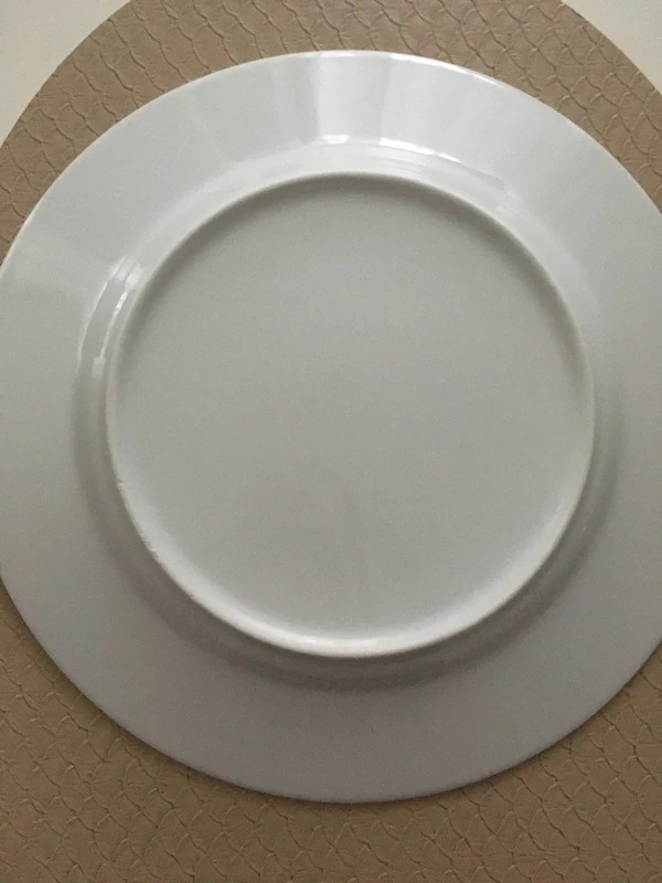 Jedalensky set suprava taniere biele rakuska znacka 18 ks - 2