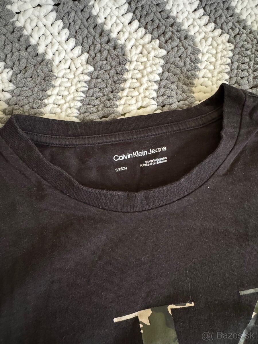 Calvin Klein tričko s dlhym rukavom vel. S - 2