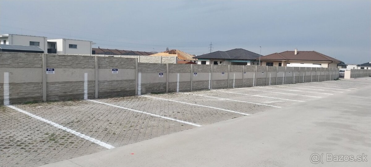 MIMORIADNA AKCIA Parkovacie státie na prenájom, Galanta - 2