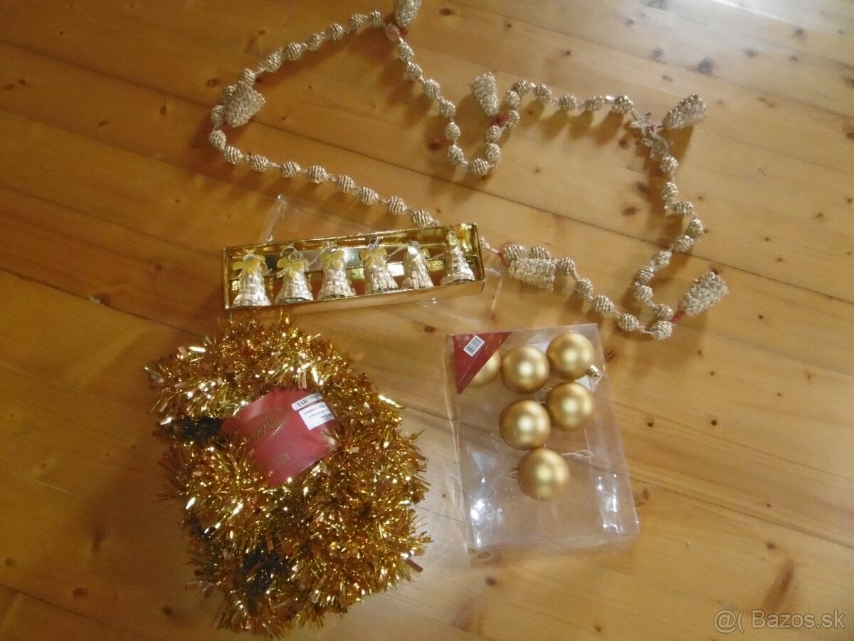 Vianočné ozdoby a pika na stromček - 2