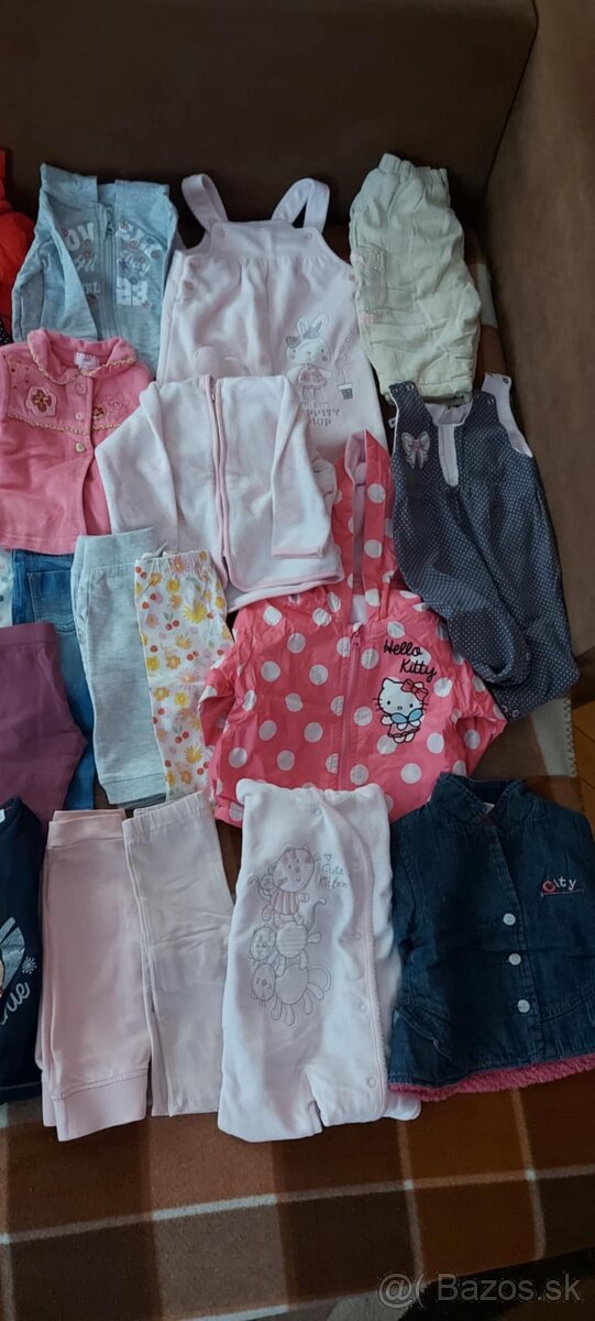 Balík dievčenského oblečenia 68+balík oblečenia darujem - 2