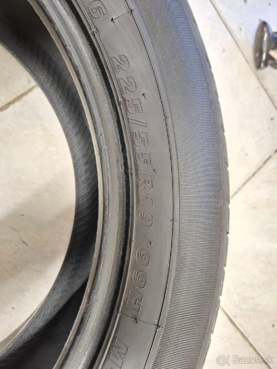 Letné pneu 225/55R19 - 2