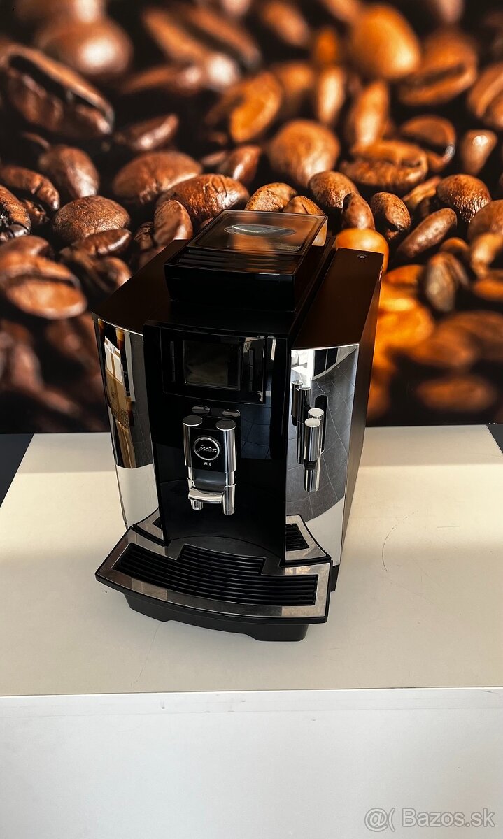 Jura WE8 po leasingu (záruka) - 2