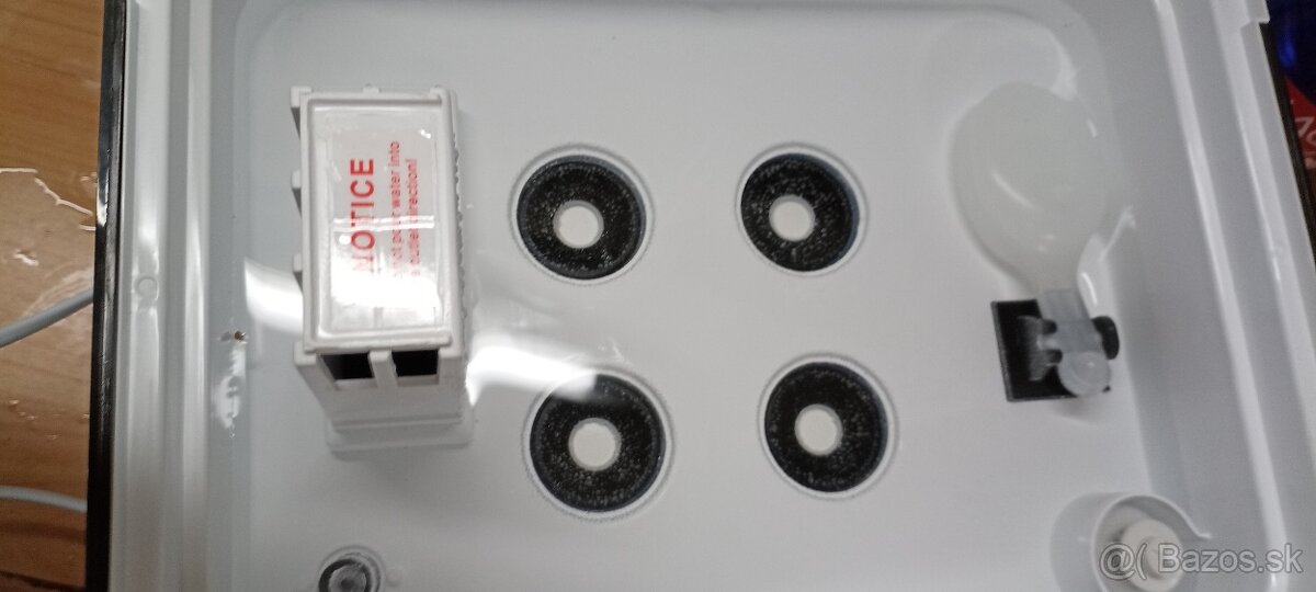 Zvlhčovač vzduchu/Humidifier - 2